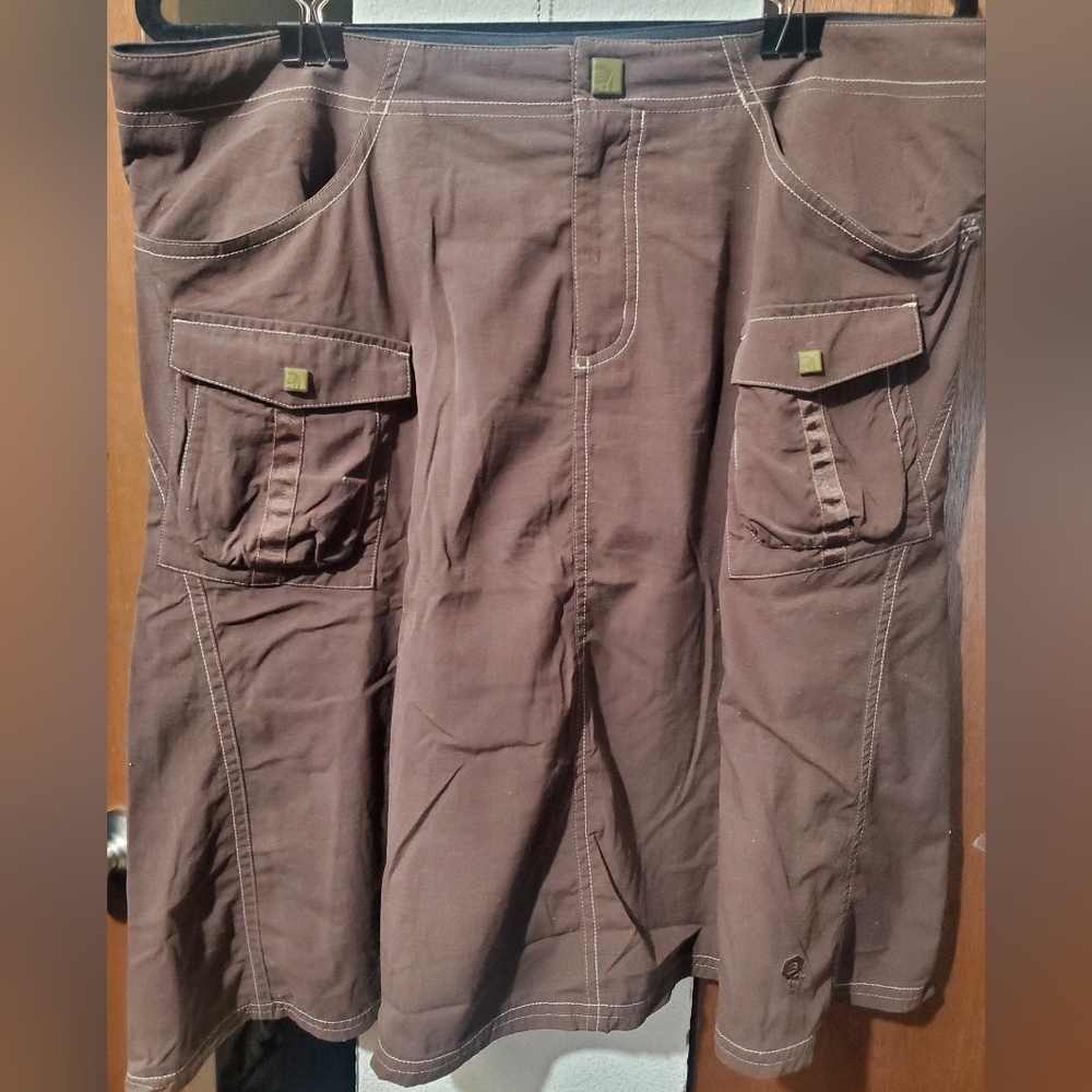 Mountain Hardwear Cargo Skirt Nylon Brown Size 12 Women's Versatile Outdoor Wear